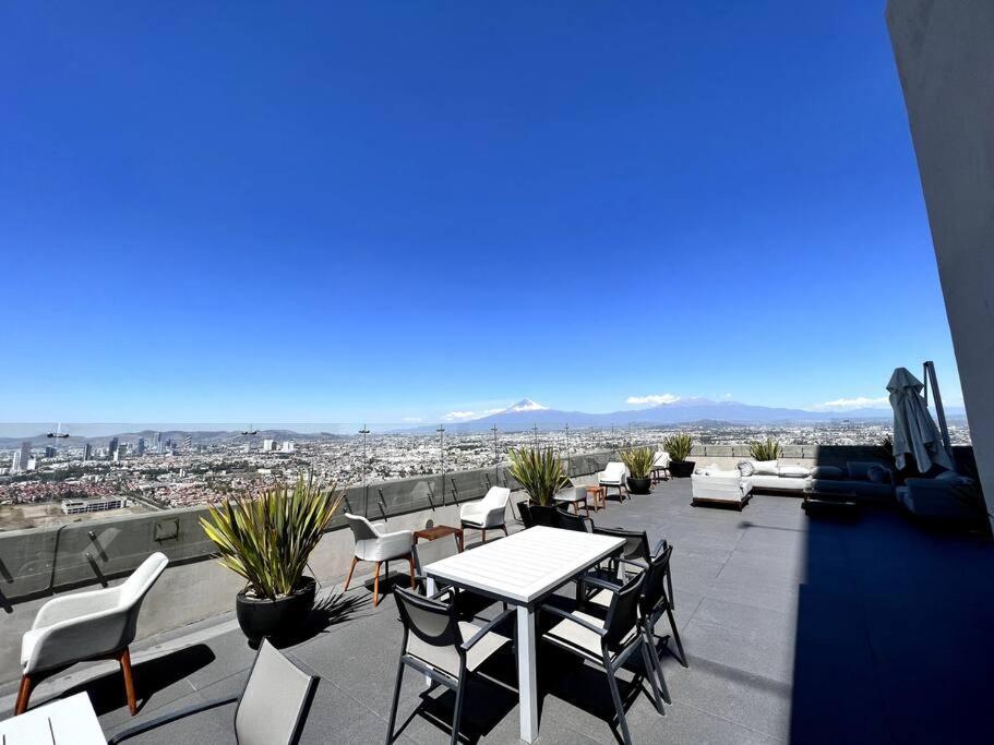 Luxury 3Br Apartment W Pool, Spa & Stunning Views Puebla Exterior photo